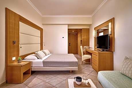 Superior Double Room with Side Sea View