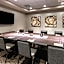 Renaissance by Marriott Boston Patriot Place Hotel