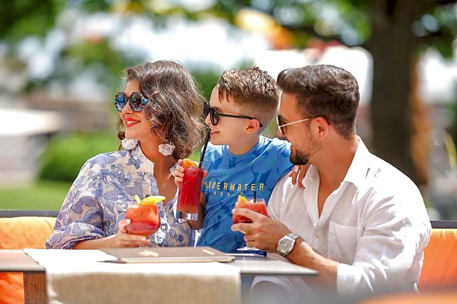 Barack Thermal Hotel and Spa