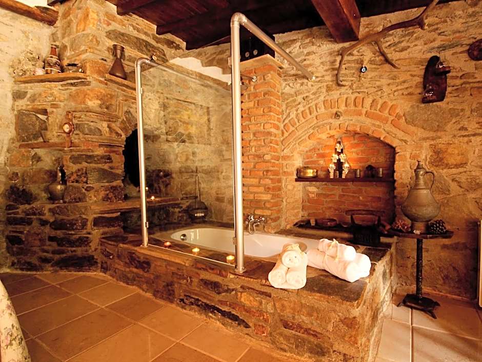 Stonehouse By Ipek Hotel