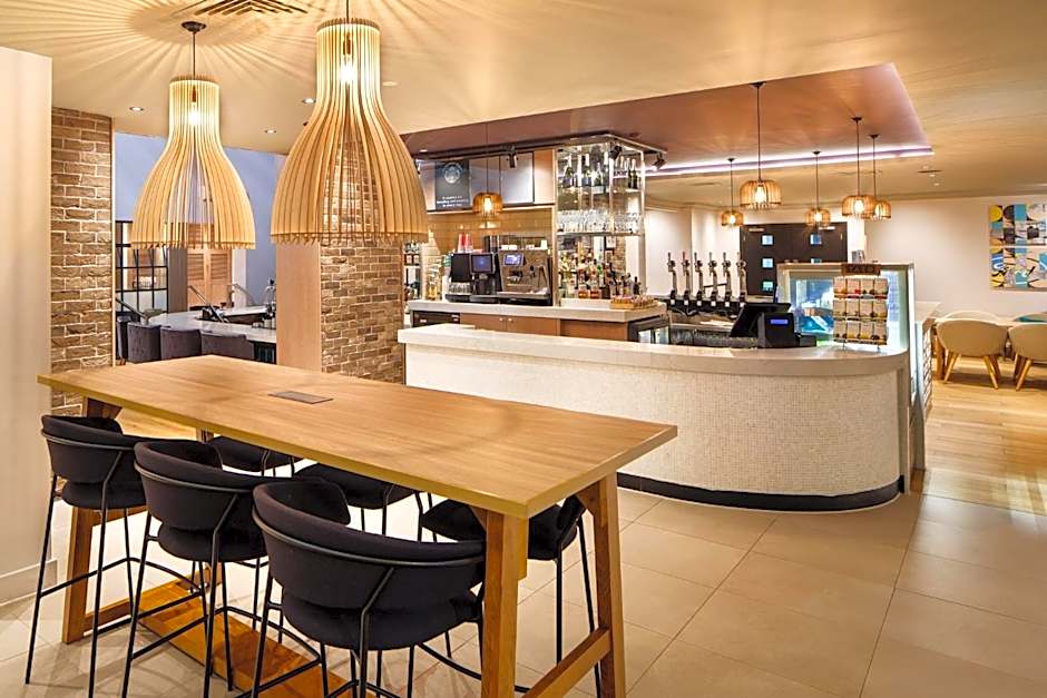Holiday Inn Brentwood By IHG