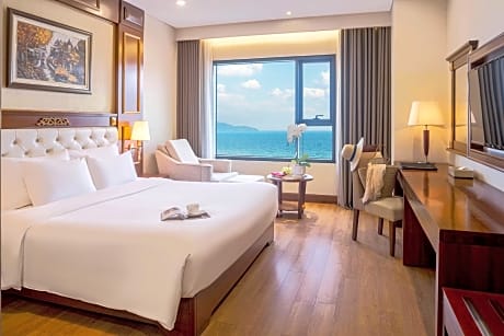 Deluxe Double Room with Sea View