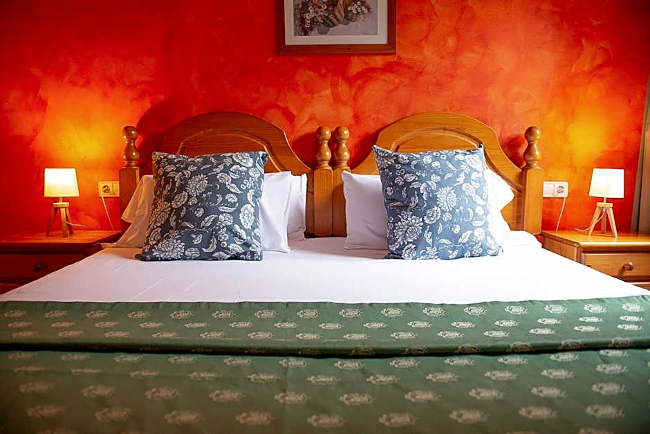 Vista Arinsal Apartments