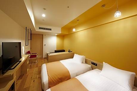 Deluxe Twin Room- Non-Smoking