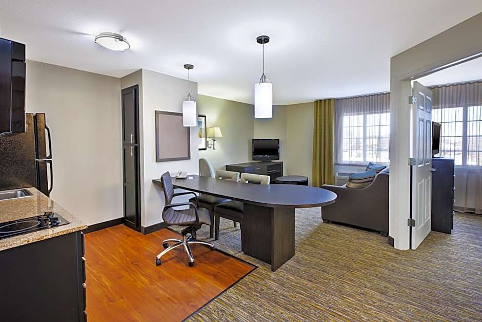 Candlewood Suites Indianapolis Airport By IHG