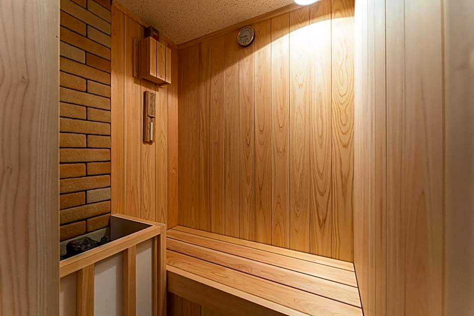 Photo 1 of 9 of Junior Suite