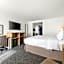 Spark by Hilton Biloxi Ocean Springs