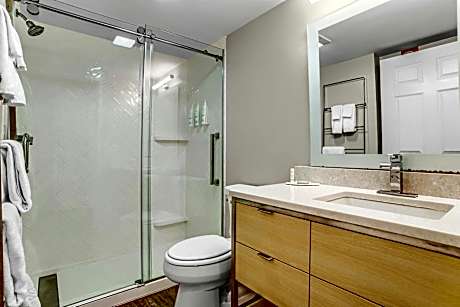 MainStay Suites