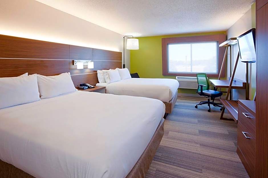 Holiday Inn Express & Suites Minneapolis - West End by IHG