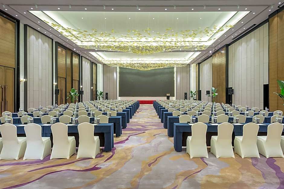 Crowne Plaza Yibin By IHG