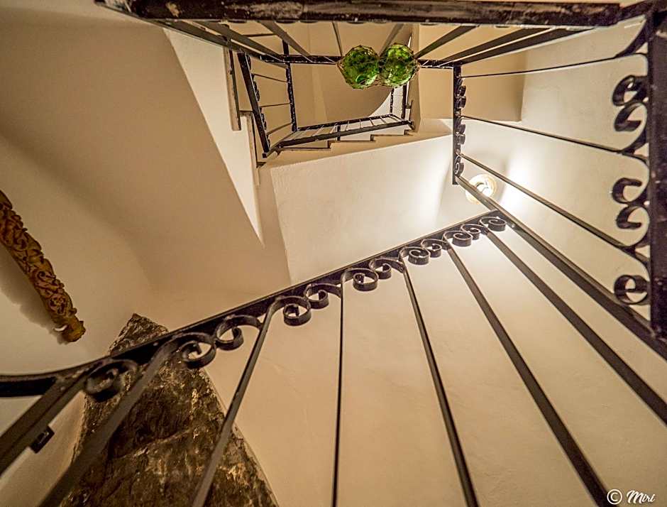 Refilea Sea View Tower Villa
