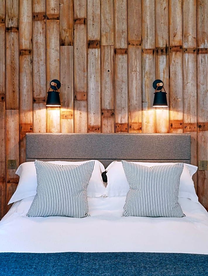 Bird & Carter Fonthill