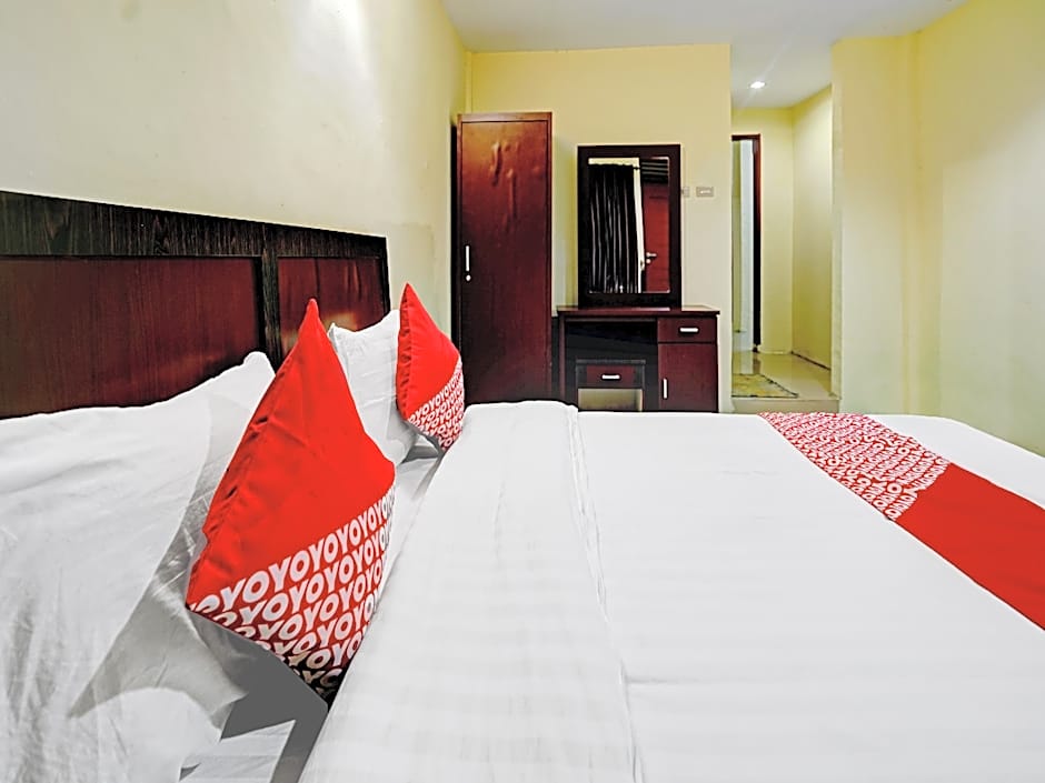 OYO 90331 Hotel Toba Shanda