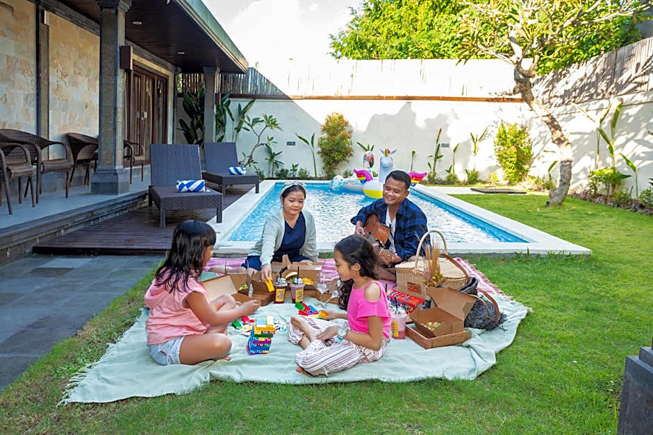 Paisa Seminyak Living