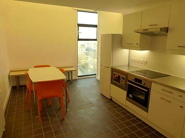 Torquay House (Royal Oak)