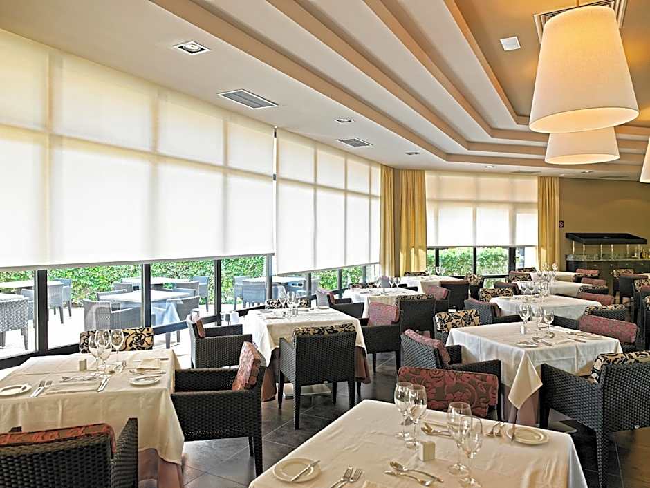 Protur Turo Pins 4* SUP