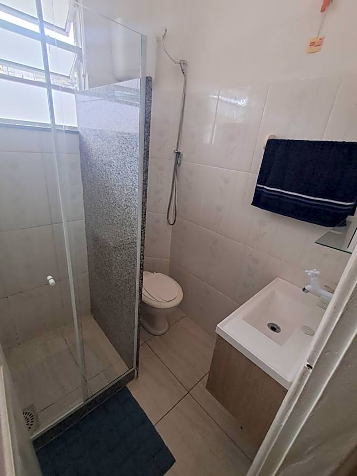 Casa com 2 Camas Queen e 1 King em Quartos Climatizados