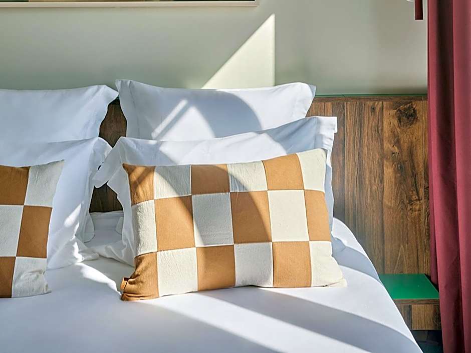 Numa Paris Champs-Élysées