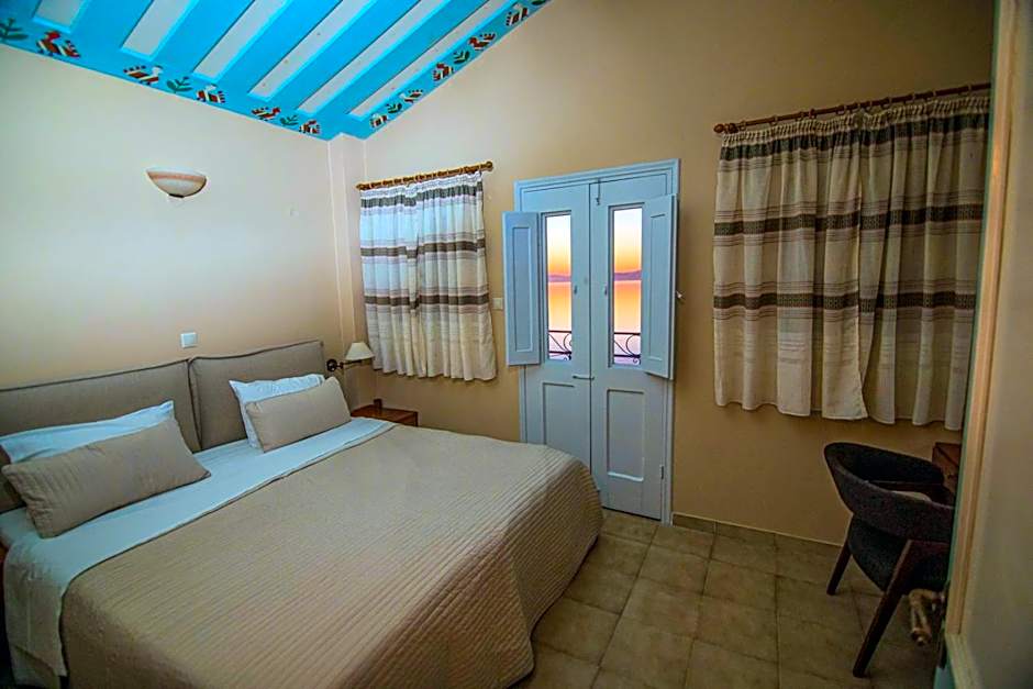 Niriides Hotel Apartments
