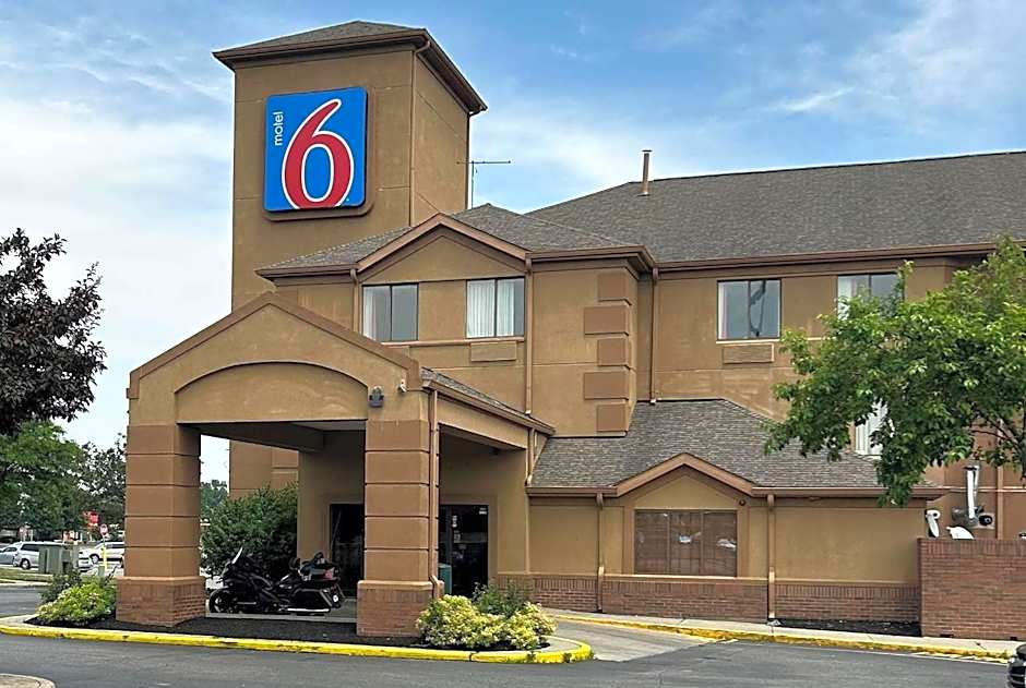Motel 6-Indianapolis, IN - Airport