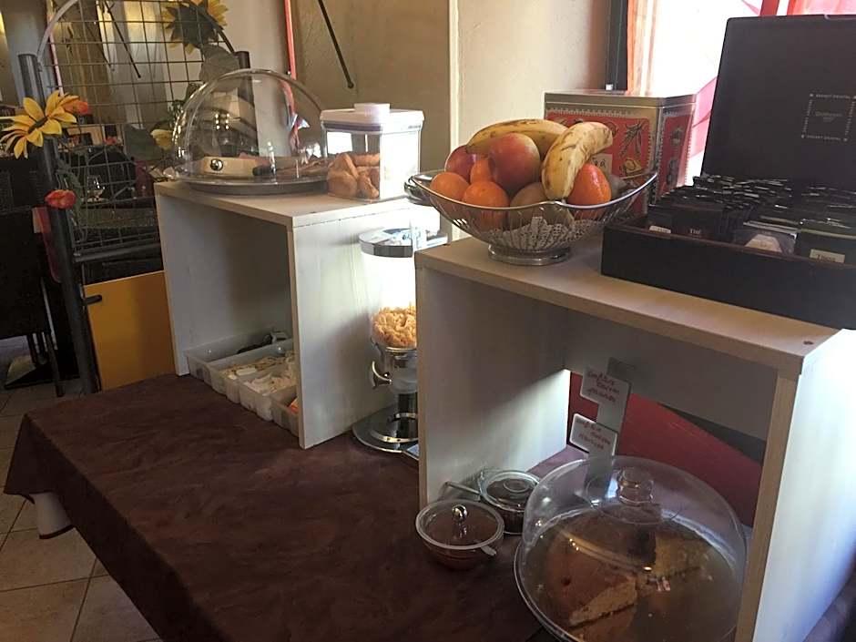 Logis Hôtel Restaurant Cazes Arazat