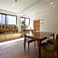 Guesthouse Hyakumanben Cross