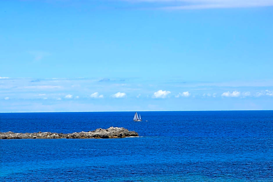 Apartamentos Playa Sol