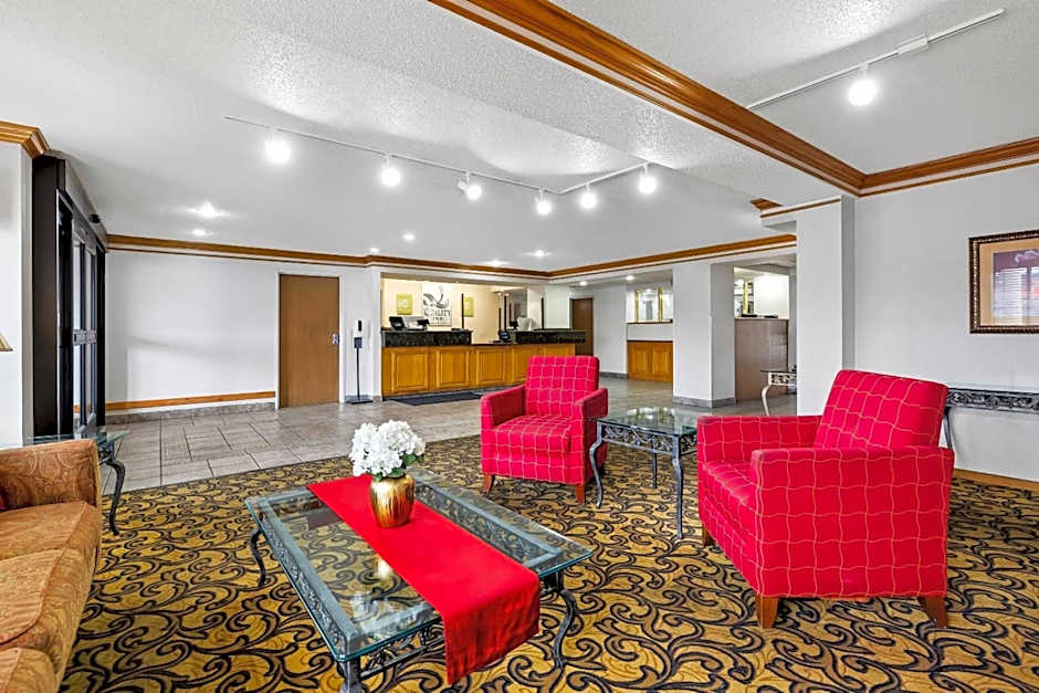 Quality Inn near Monument Health Rapid City Hospital