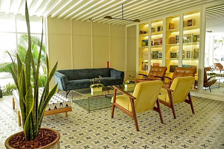 Privilege Aluxes Adults Only