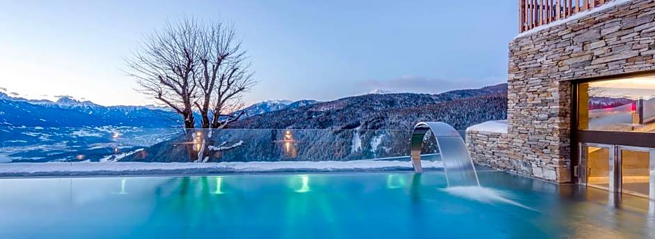 Tratterhof Mountain Sky Hotel