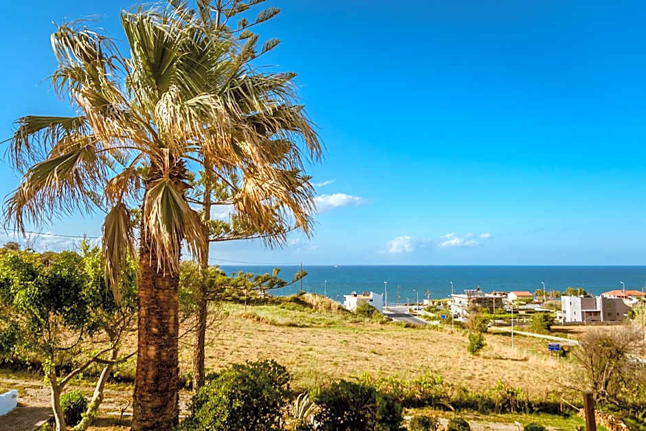 Gregory Village Sea View