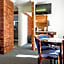 Country Pathfinder Motor Inn