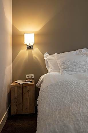 Suite with Garden View