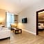 Victoria Hotel and Suites Panama