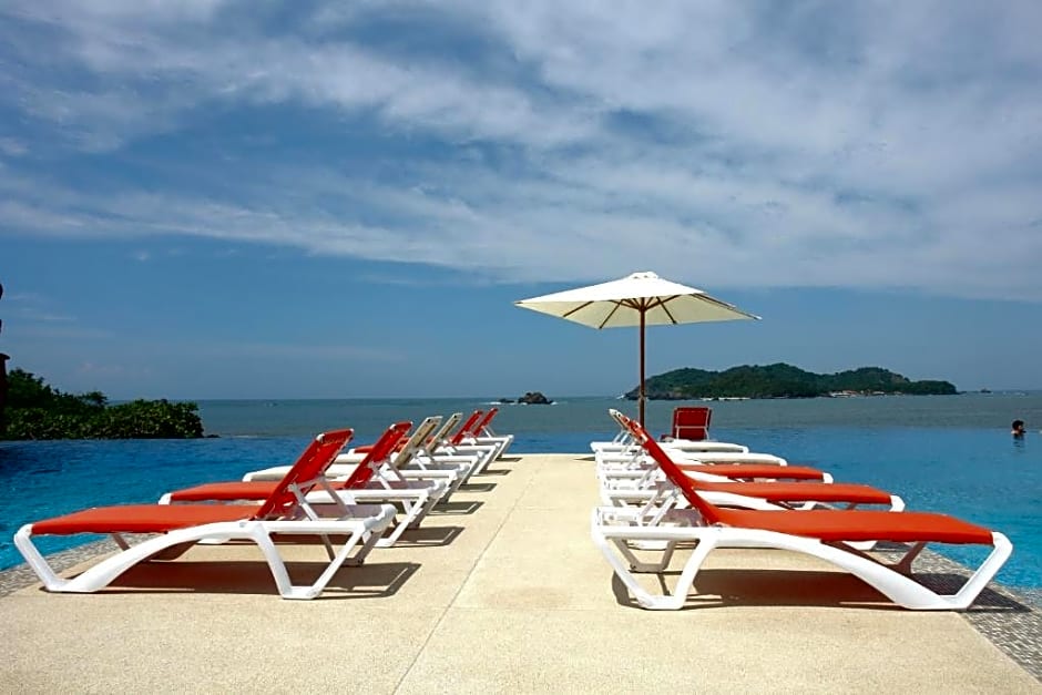 Azul Ixtapa Grand All Inclusive Suites - Spa & Convention Center