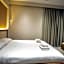 21 Rooms Hotel