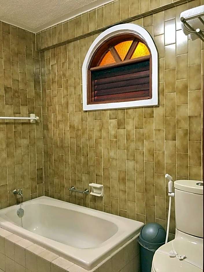 Hotel Bucaneros