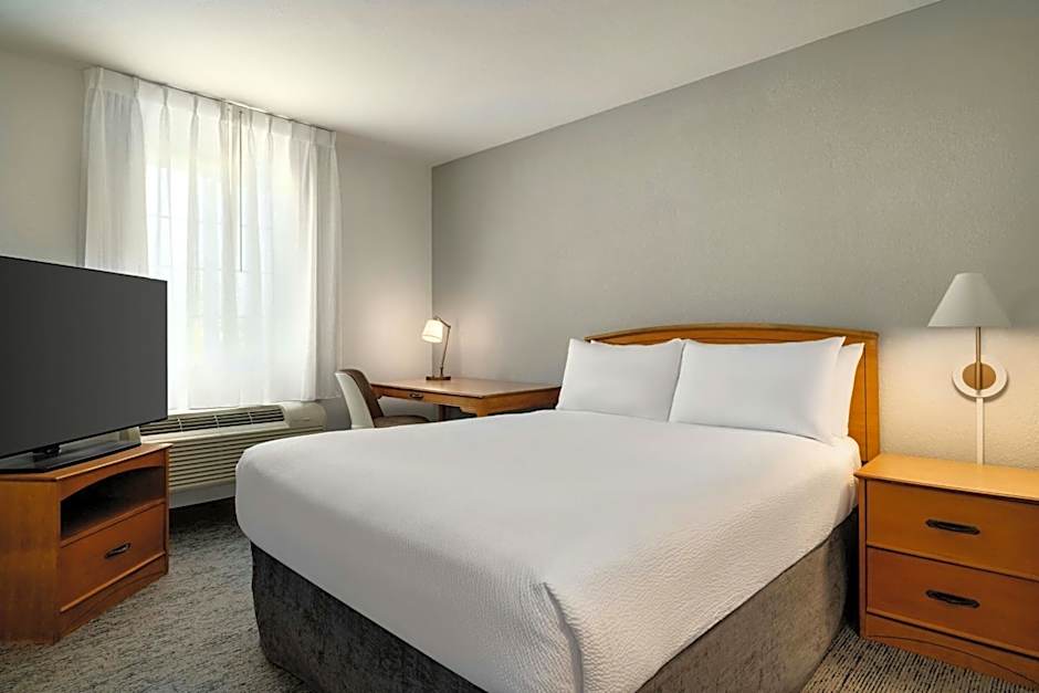 TownePlace Suites by Marriott Anaheim Maingate Near Angel Stadium