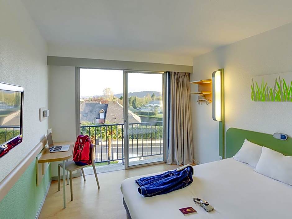 ibis budget Pau Lescar