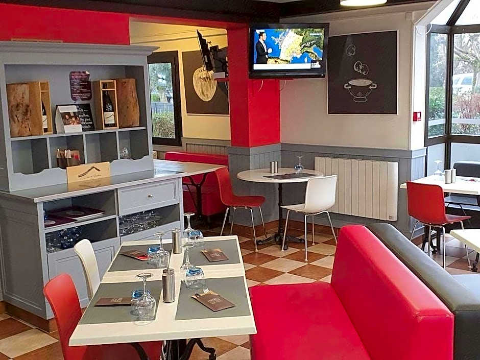 B&B HOTEL Niort Sud Venise Verte