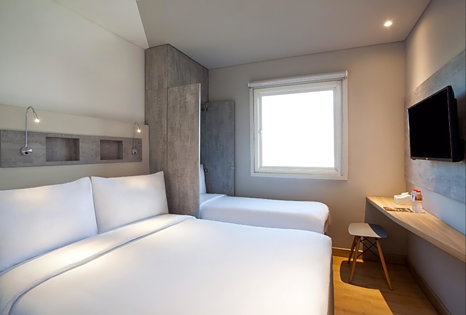 ibis budget Surabaya Diponegoro