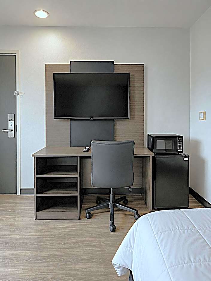 Motel 6 Pittsburgh, PA - Crafton