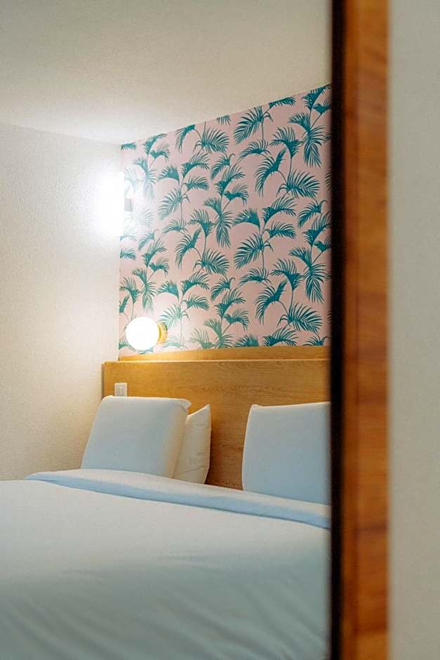 Kyriad Cannes - Mandelieu