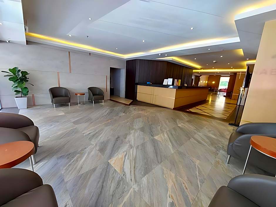 Kinabalu Daya Hotel