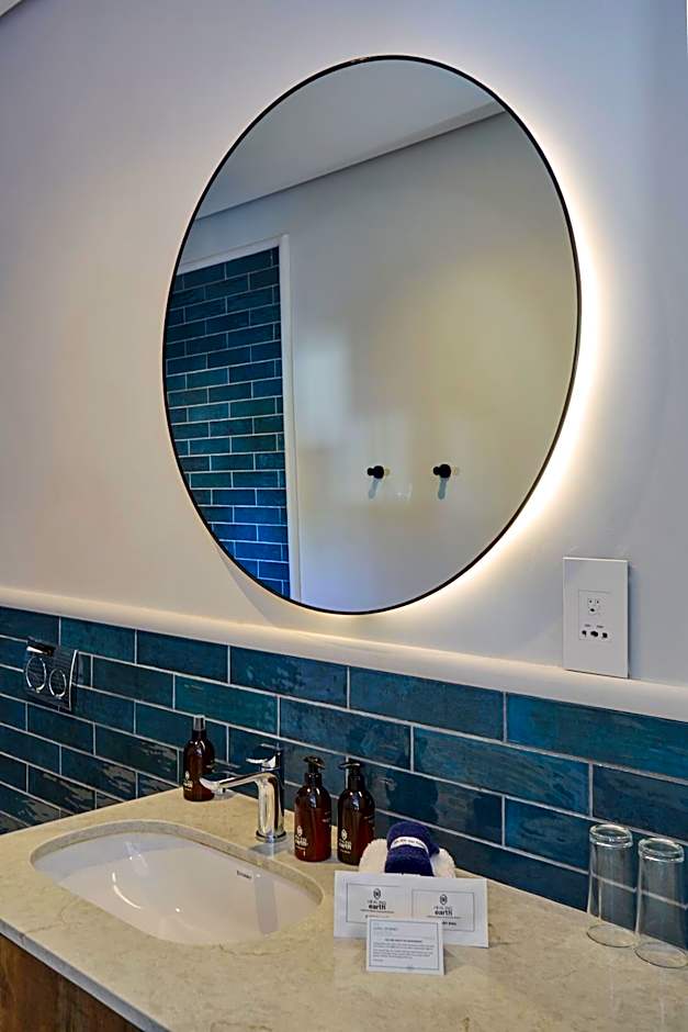 Chapter House Boutique Hotel