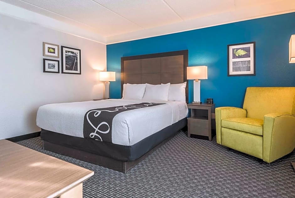 La Quinta Inn & Suites by Wyndham Lake Mary