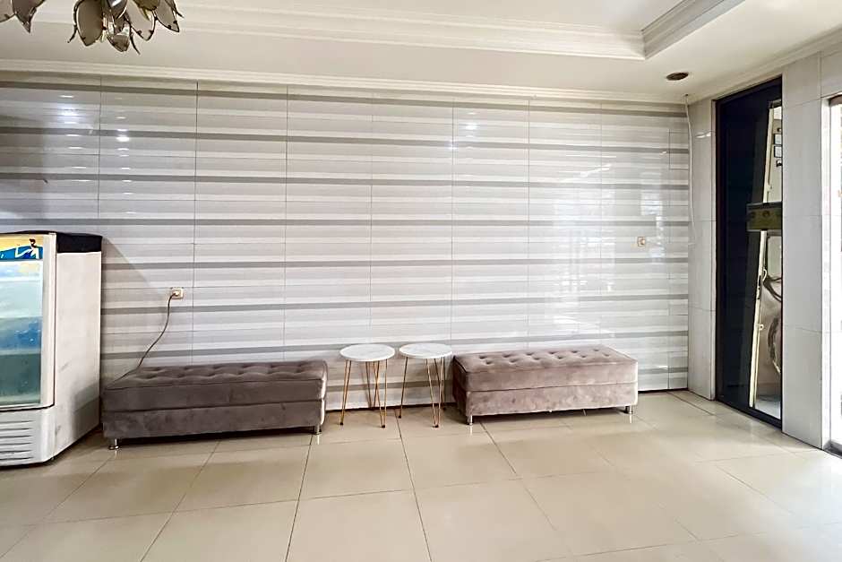 Arcadia Rooms RedPartner