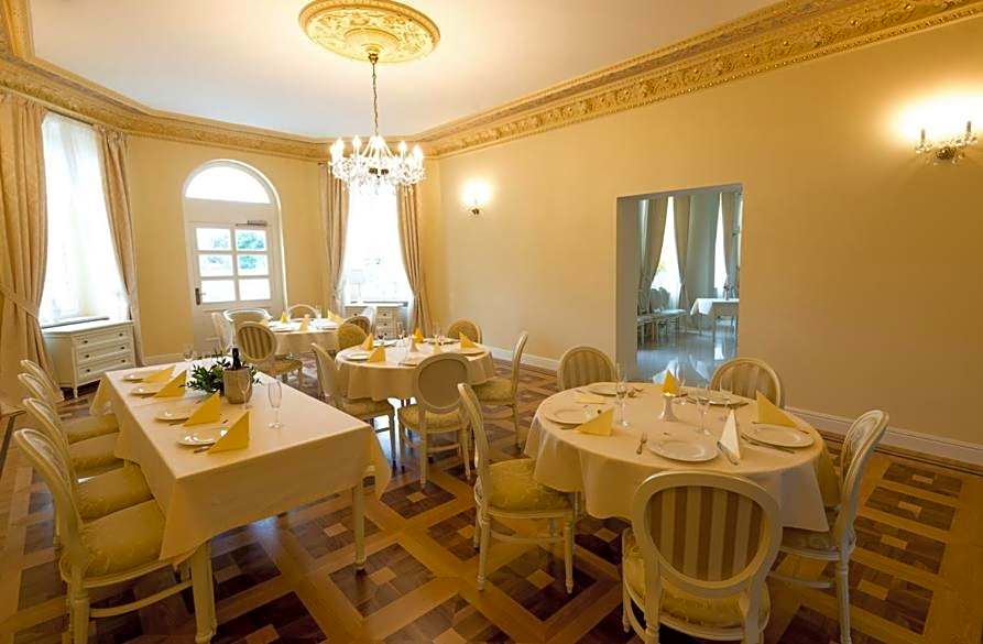 Hotel SPA Akacjowy Dwór