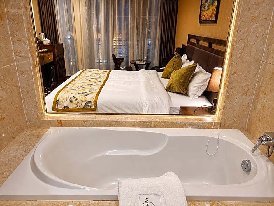 Canvas Sapa Legend Hotel
