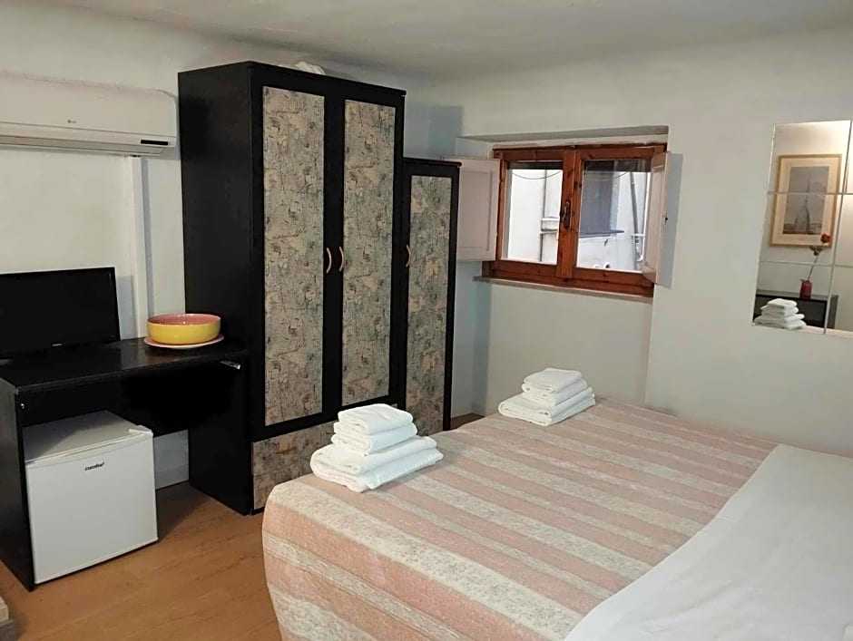 Hotel Fedora